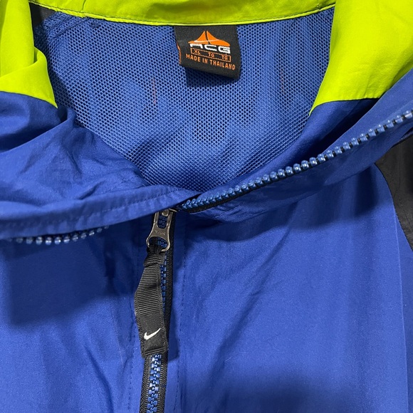 Nike Fanny pack windbreaker - Picture 4 of 5